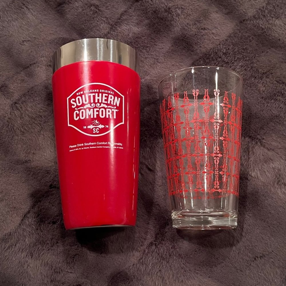 Southern Comfort Cocktail Shaker - Glass & Stainless Steel - NWOT